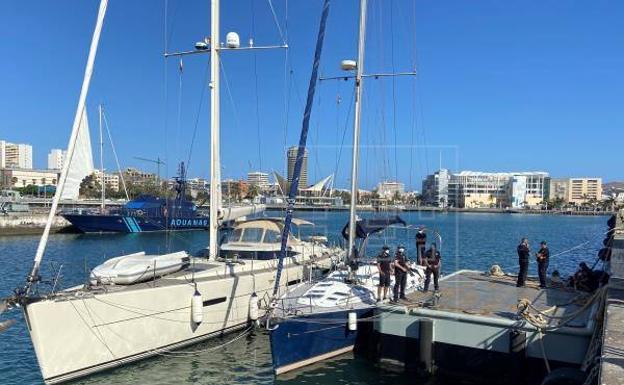 Narcovelero intervenido por la Guardia Civil | Imagen de archivo