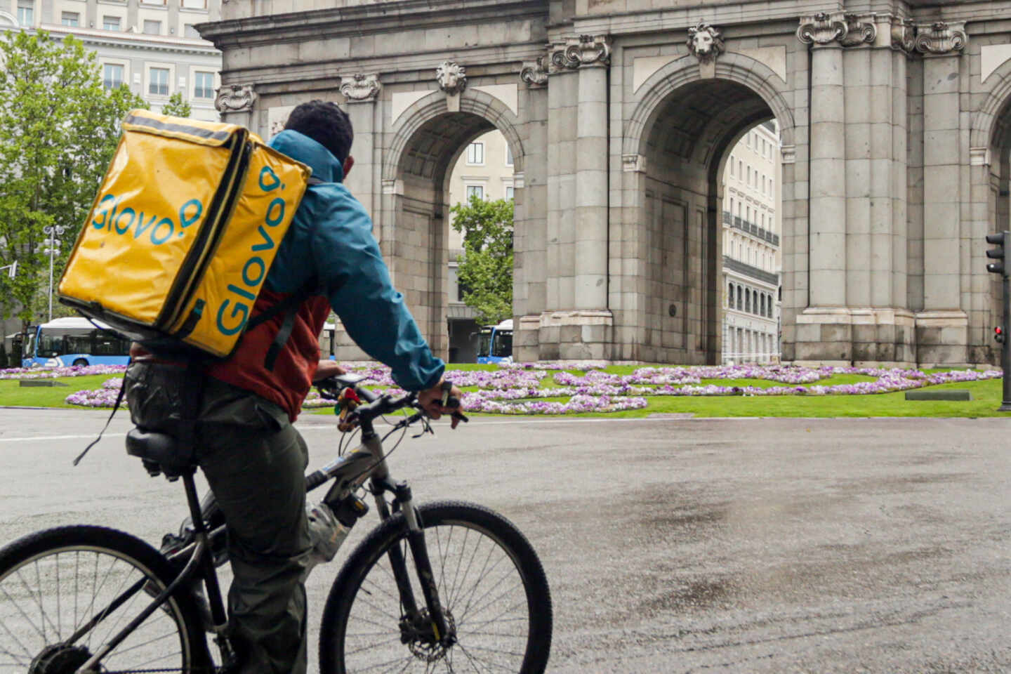 Un 'rider' de Glovo en Madrid.