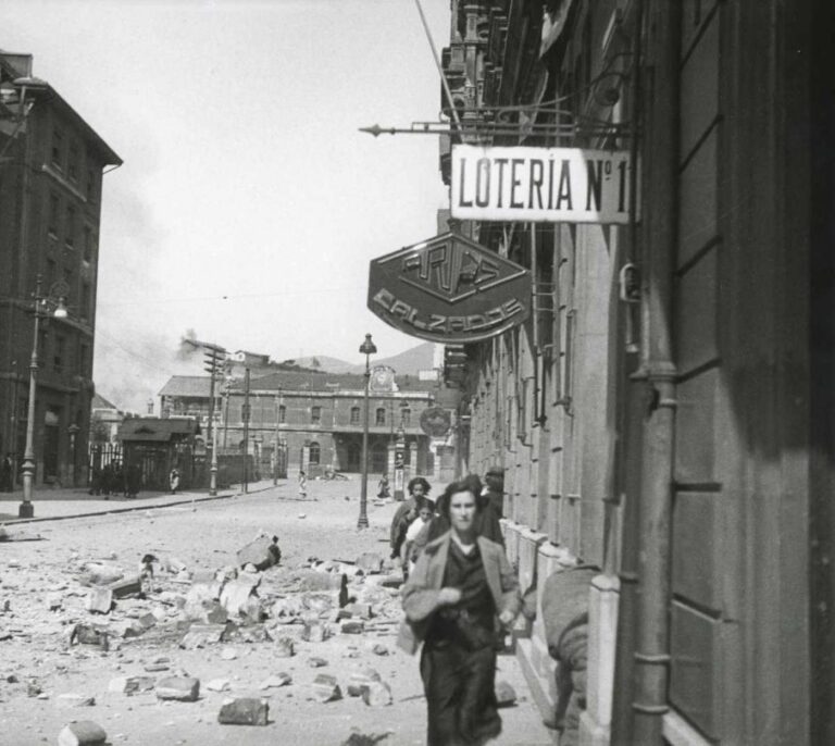 Metralla y búnkeres: la APP colaborativa que rescata los vestigios de la Guerra Civil