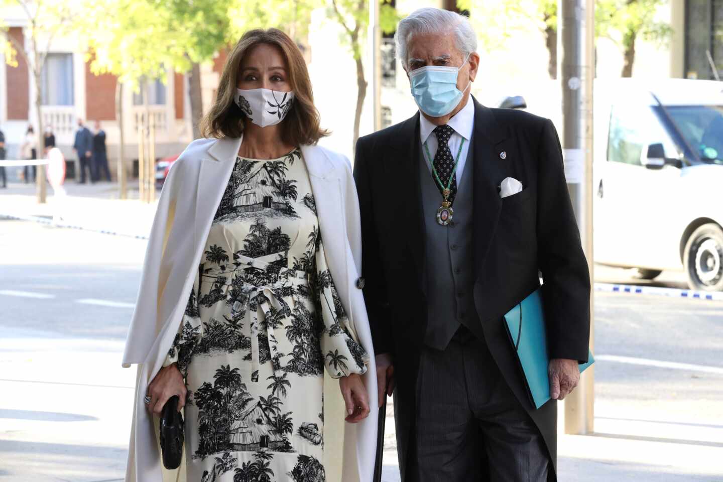 Isabel Preysler y Mario Vargas Llosa en laa pertura del curso académico de las Reales Academias, este miércoles en Madrid.