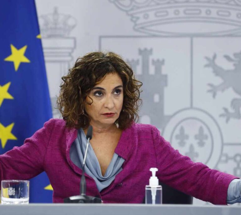 La inflación desbocada amenaza la previsión de ingresos del Gobierno