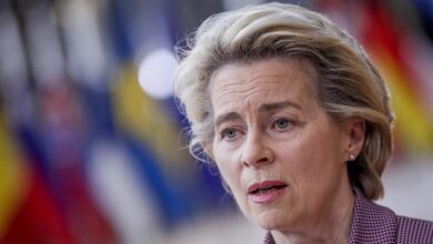 Von der Leyen reconoce que la CE fue "demasiado optimista" con las vacunas