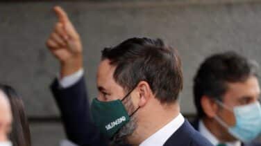 Abascal gana terreno a Casado: el PP pierde 18 escaños en menos de tres meses