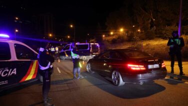 La Policía Nacional denunció a 200 personas y detuvo a 4 en Madrid tras las nuevas restricciones