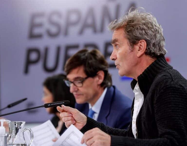 Simón teme que la “fase ascendente” de los contagios  “impacte” en los hospitales