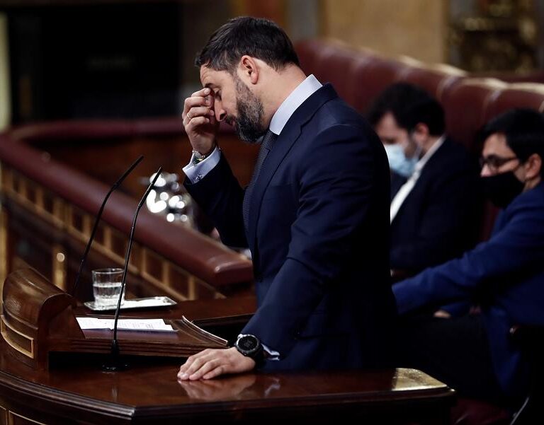 Abascal, descolocado tras el varapalo de Casado: “No me esperaba eso de usted”