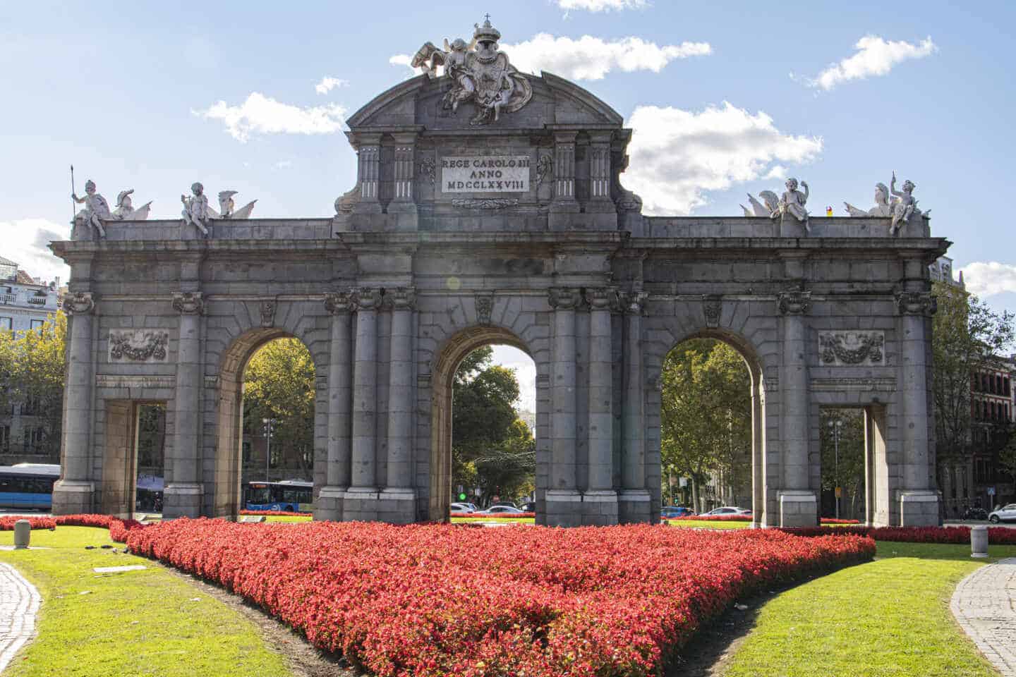 La Puerta de Alcalá, uno de los lugares más emblemáticos de Madrid, afectado por el corte