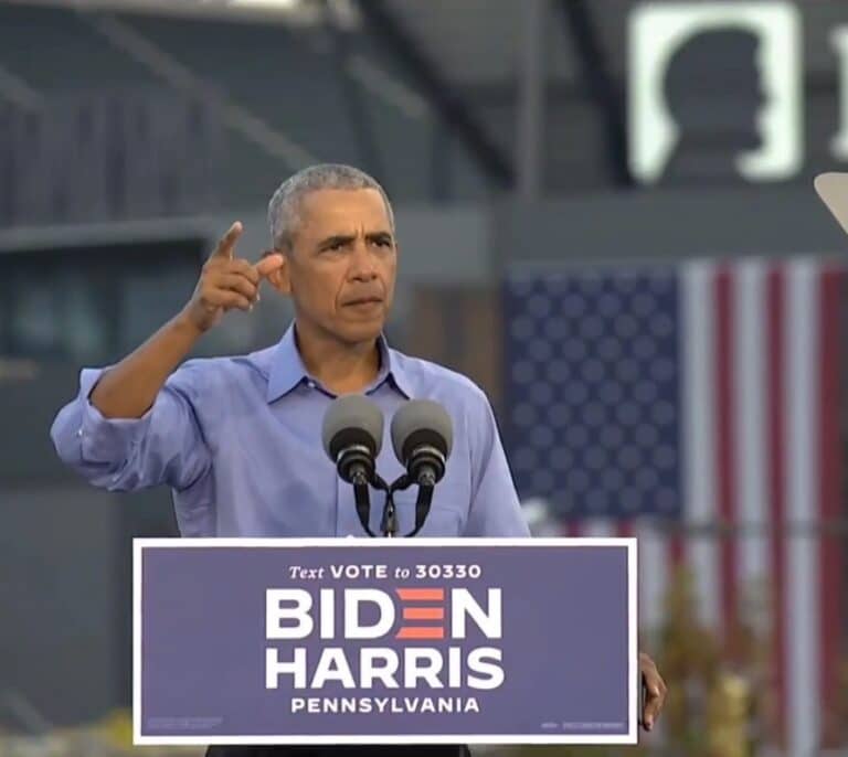 Obama vuelve y arremete contra Trump: "Es un presidente que no nos protege"