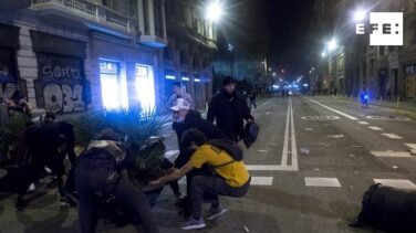 Violentos disturbios en Barcelona, saqueo de Decathlon incluido