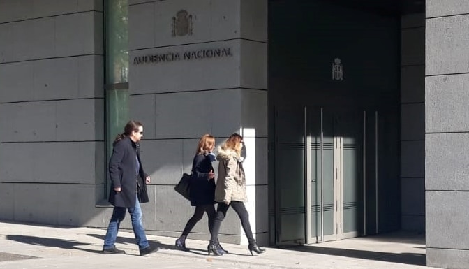 Pablo Iglesias, llegando a la Audiencia Nacional el 27 de marzo de 2019 para declarar ante el juez del 'caso Dina'.