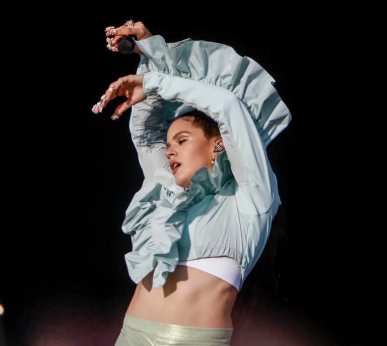 Rosalía anuncia la esperada colaboración con Billie Eilish