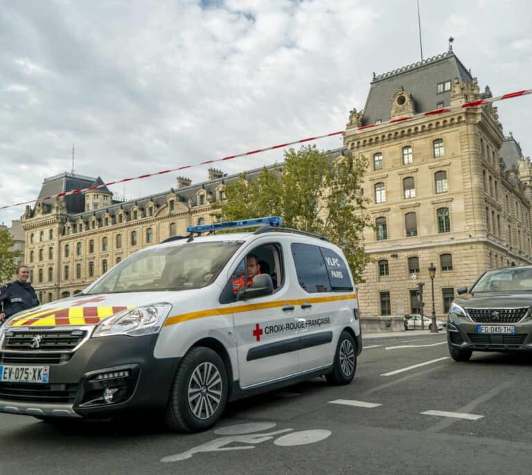 Francia suma un nuevo récord de contagios diarios por coronavirus