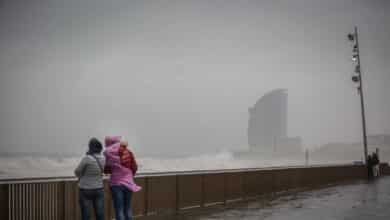 La borrasca 'Alex' inaugura octubre con un "intenso" temporal de lluvia y viento