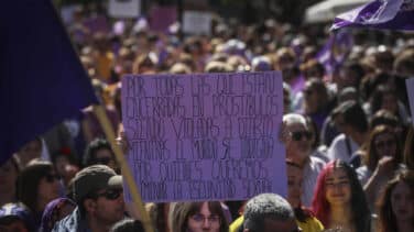 Se tenían que haber prohibido todas las manifestaciones del 8M
