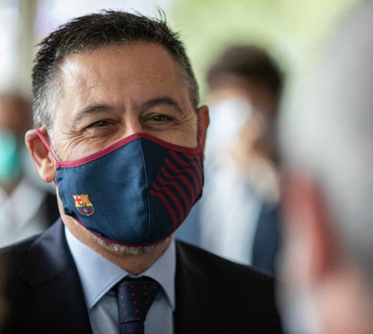 Bartomeu dimite como presidente del Barcelona