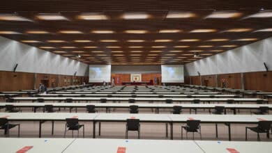 132.000 estudiantes de empresa que colman la Universidad y el mercado no necesita