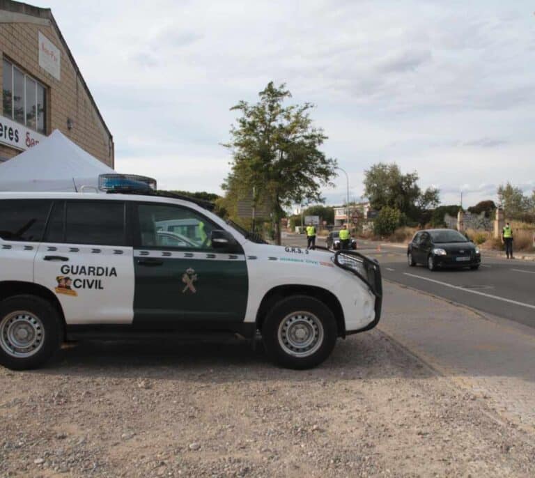Detenidos dos hombres por intentar secuestrar a 3 menores en la puerta de sus colegios