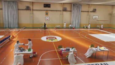 Castilla y León y la Comunidad Valenciana piden el toque de queda ante "semanas dramáticas"