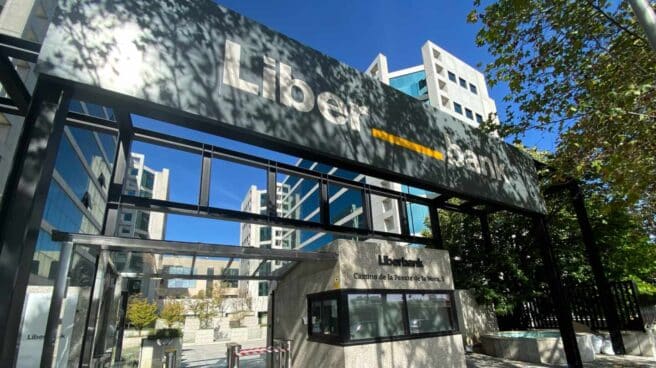 Entrada a la sede central de Liberbank, en Madrid.