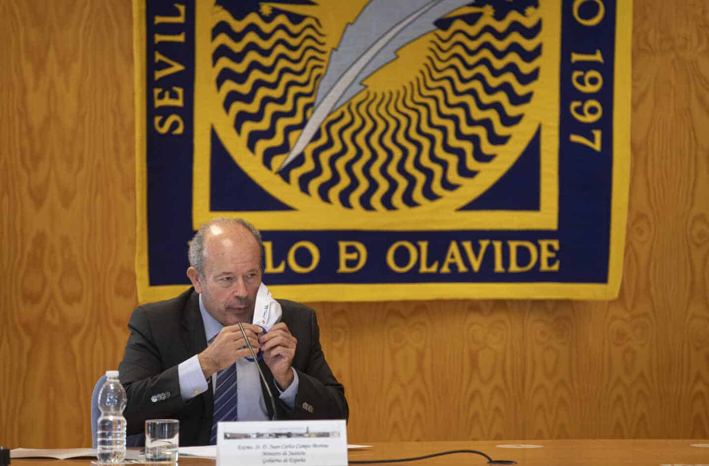 El ministro de Justicia, Juan Carlos Campo, pronuncia una conferencia en la Universidad Pablo de Olavide de Sevilla.