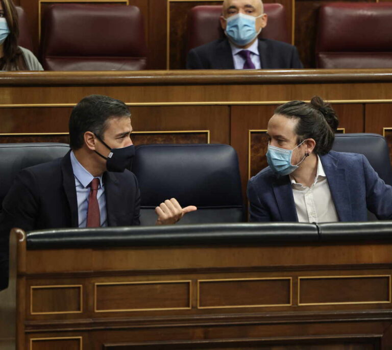 Sánchez a Casado: "Vote no. No se deje arrastrar, no le regale un éxito a la ultraderecha"