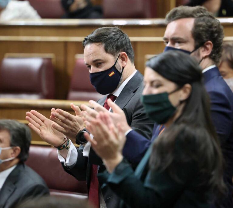 Abascal pide al PP acabar con el “proyecto macabro” de Sánchez y convocar elecciones