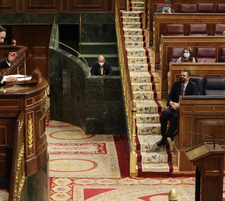 Sánchez, Abascal, el Papa Francisco y el "Jesusito de mi vida"
