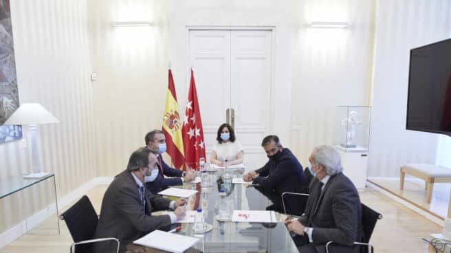 Ayuso se reúne con el delegado del Gobierno en Madrid, José Manuel Franco