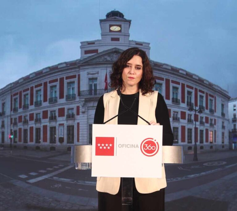 Madrid y Cataluña trabajan en su propio plan para Navidad al margen del Gobierno