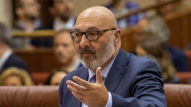 Alejandro Hernández.