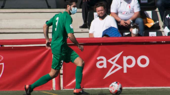 Javier del Val, el doble de Cristiano que juega con mascarilla: "Estamos expuestos a contagiarnos"