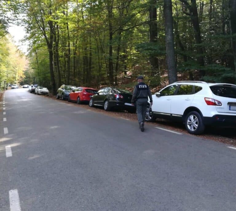 Restringido el acceso al Montseny tras el colapso del primer domingo sin bares