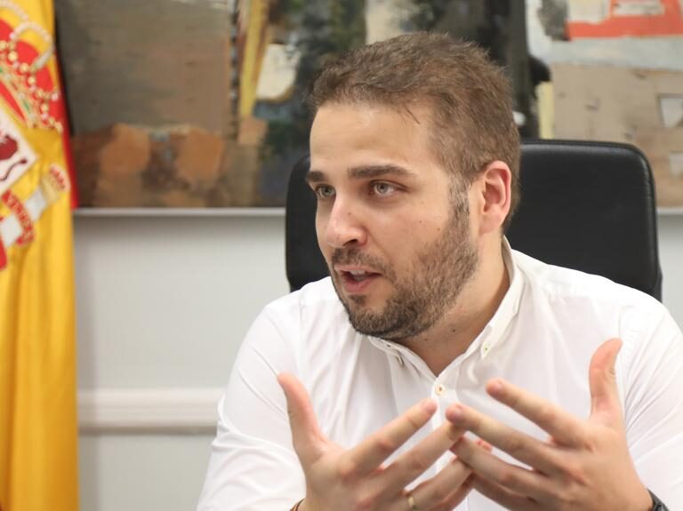 "No podemos permitir la brecha digital en España durante la pandemia"
