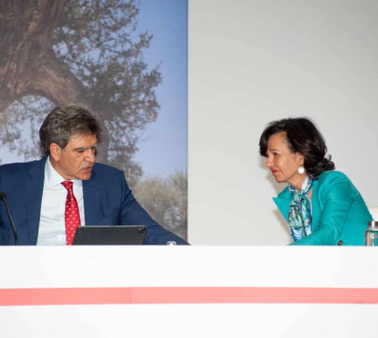 Botín reclama un "esfuerzo común" de empresas y gobiernos para salir de la crisis