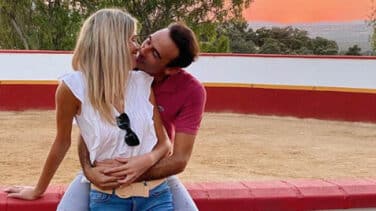 Enrique Ponce, operado de urgencia por una hernia estomacal