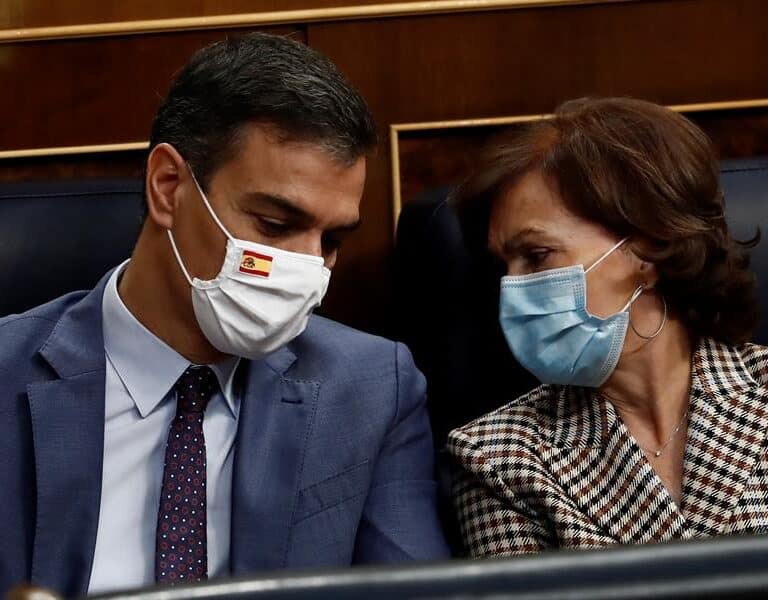 Preocupación en Europa por el asalto de Sánchez a la Justicia: los 140.000 millones, "en riesgo"