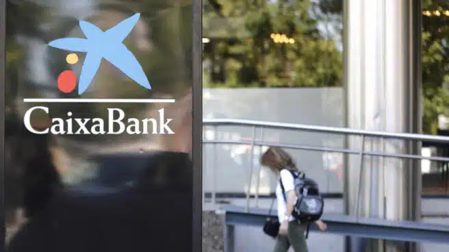 CaixaBank ve "lógicas" más fusiones en España pero no las protagonizará