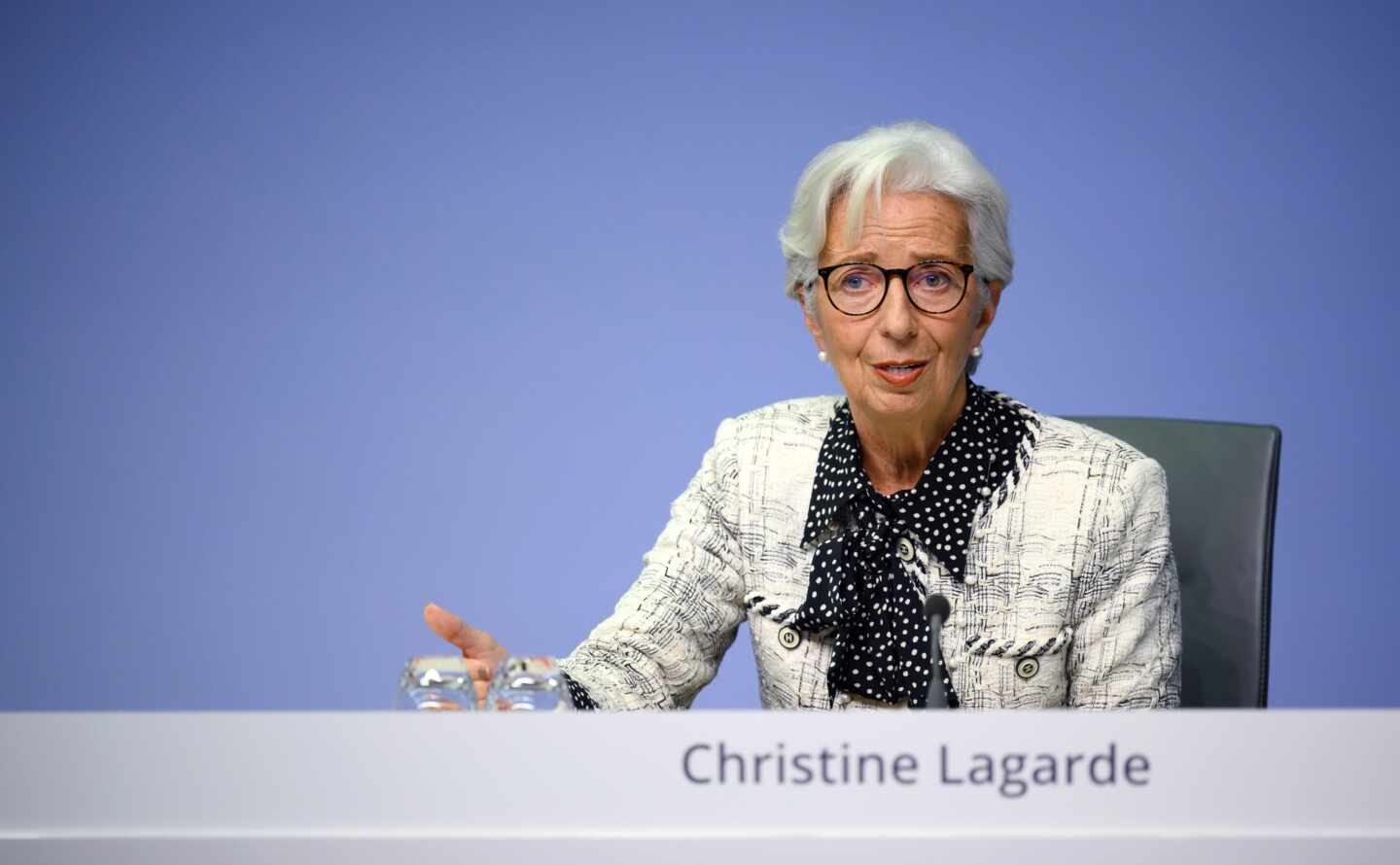 christine-lagarde-bce-ecb-millones-diciembre-riesgos