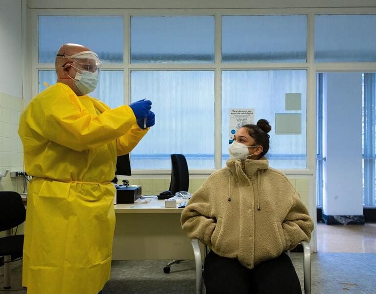 El coronavirus se dispara en Cataluña: 6.073 casos y 48 muertos en 24 horas