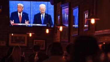Biden aventaja a Trump en las encuestas pero el presidente no tira la toalla
