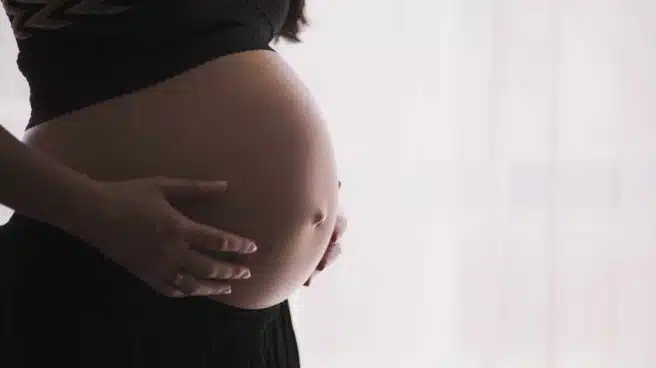 Tres embarazadas se encuentran ingresadas con coronavirus en el Hospital de Cruces, dos de ellas en la UCI