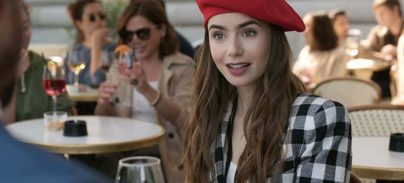Lily Collins protagoniza 'Emily en París', la nueva serie de Netflix.