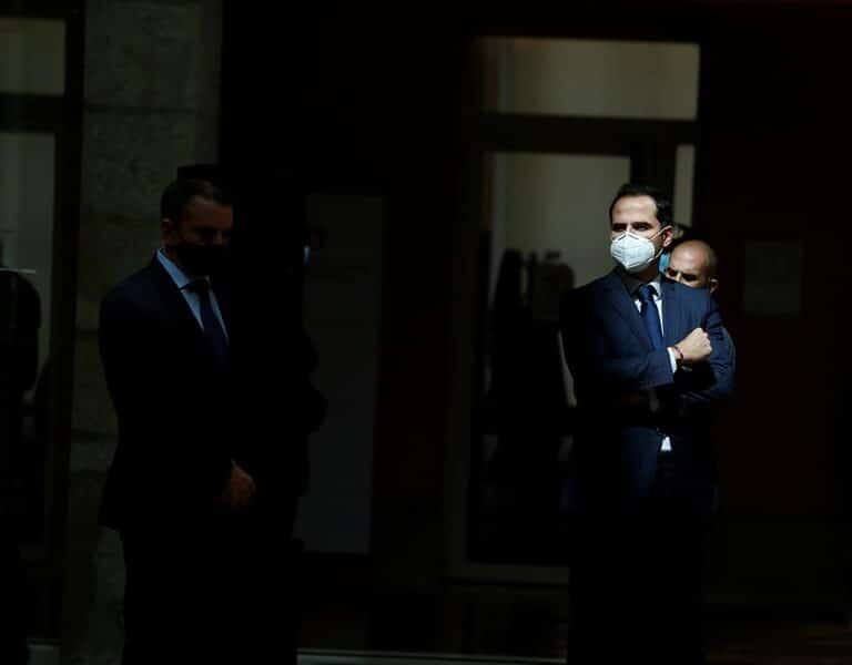 El PP culpa a Aguado de la confusión por el cierre de Madrid: "Actuó por su cuenta"