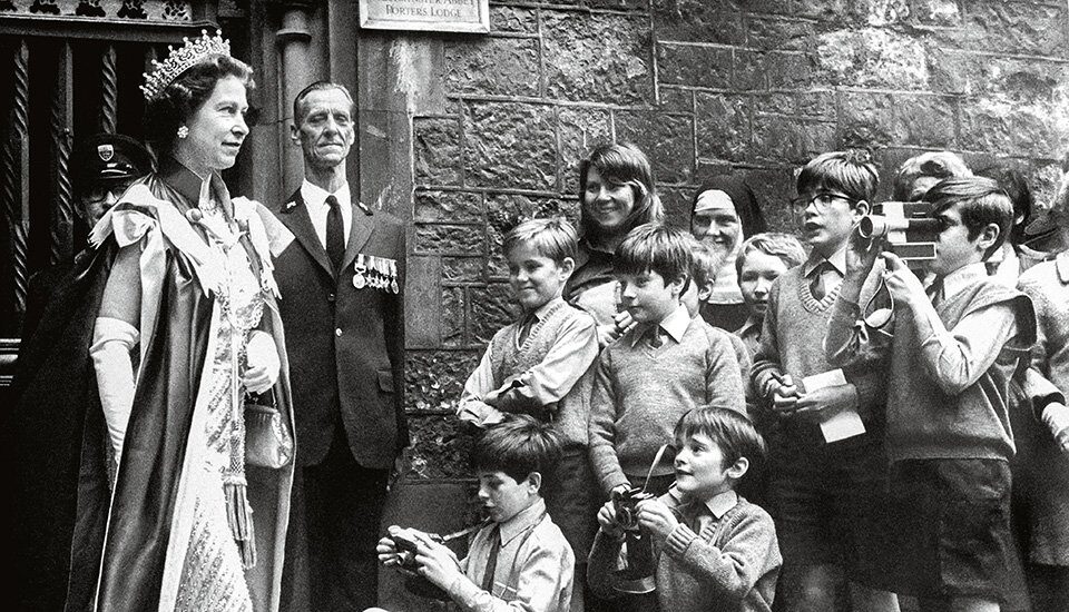 La Reina Isabel II de Inglaterra.