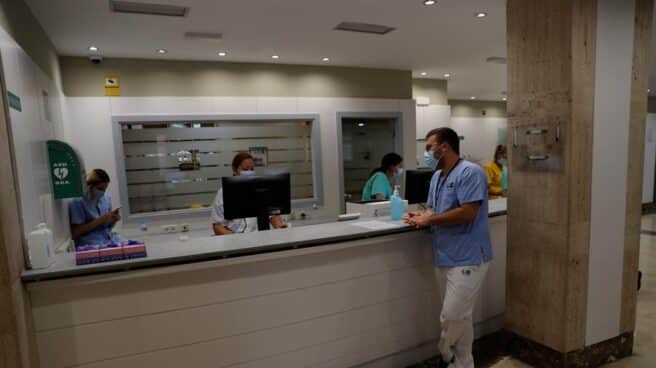 Recepción de un hotel medicalizado en Leganés. Recepción de un hotel medicalizado en Leganés.