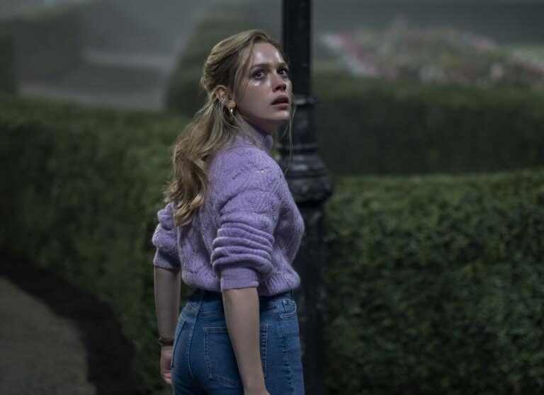 'La maldición de Bly Manor', el terror descafeinado de Netflix