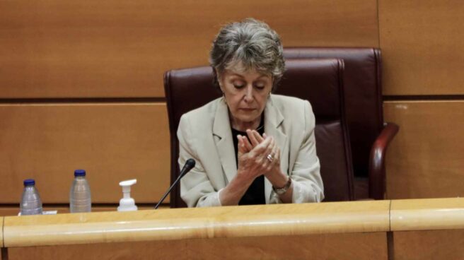 La administradora única de Radio Televisión Española (RTVE), Rosa María Mateo, en una comparecencia en el Senado.
