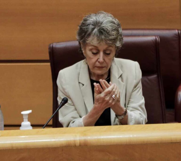 La purga de Mateo en el equipo directivo de RTVE costó al menos 508.000 euros