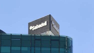 Sabadell sacrifica su beneficio tras provisionar 2.275 millones por el Covid y el ajuste de plantilla