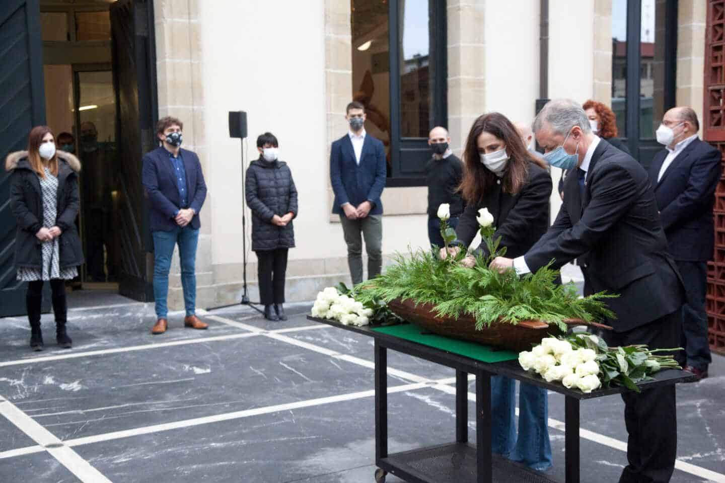 PP y Vox se desmarcan del Día de la Memoria por no recordar sólo a víctimas de ETA